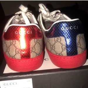 Ace GG Supreme Gucci Sneakers (Good Condition)